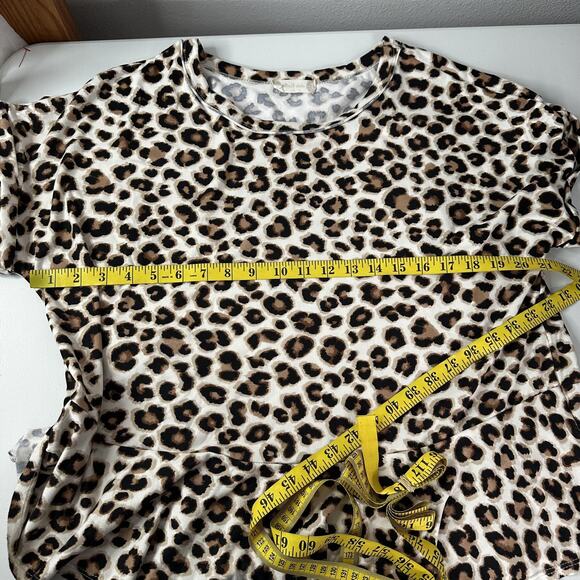 Altar'd State Shirt Womens Large Leopard Animal Print Ruffle Hem Trendy Top - Picture 7 of 9